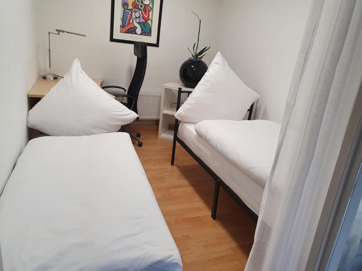 Ferienwohnung/Montagewohnung パーダーボルン エクステリア 写真
